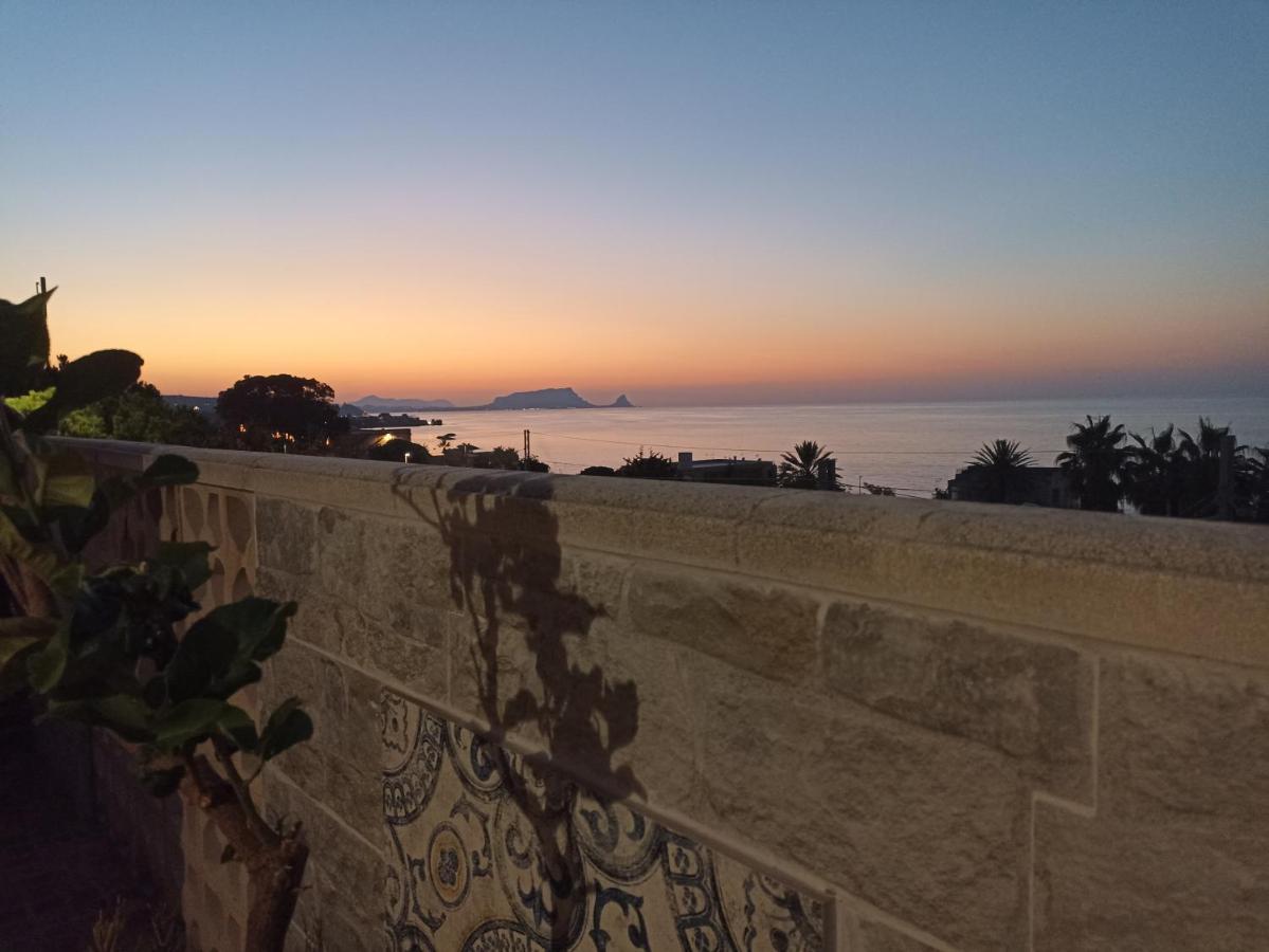 Torre Vallelunga Трабия Екстериор снимка